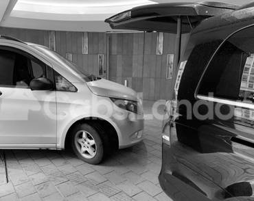 Taxi To Wakefield From London